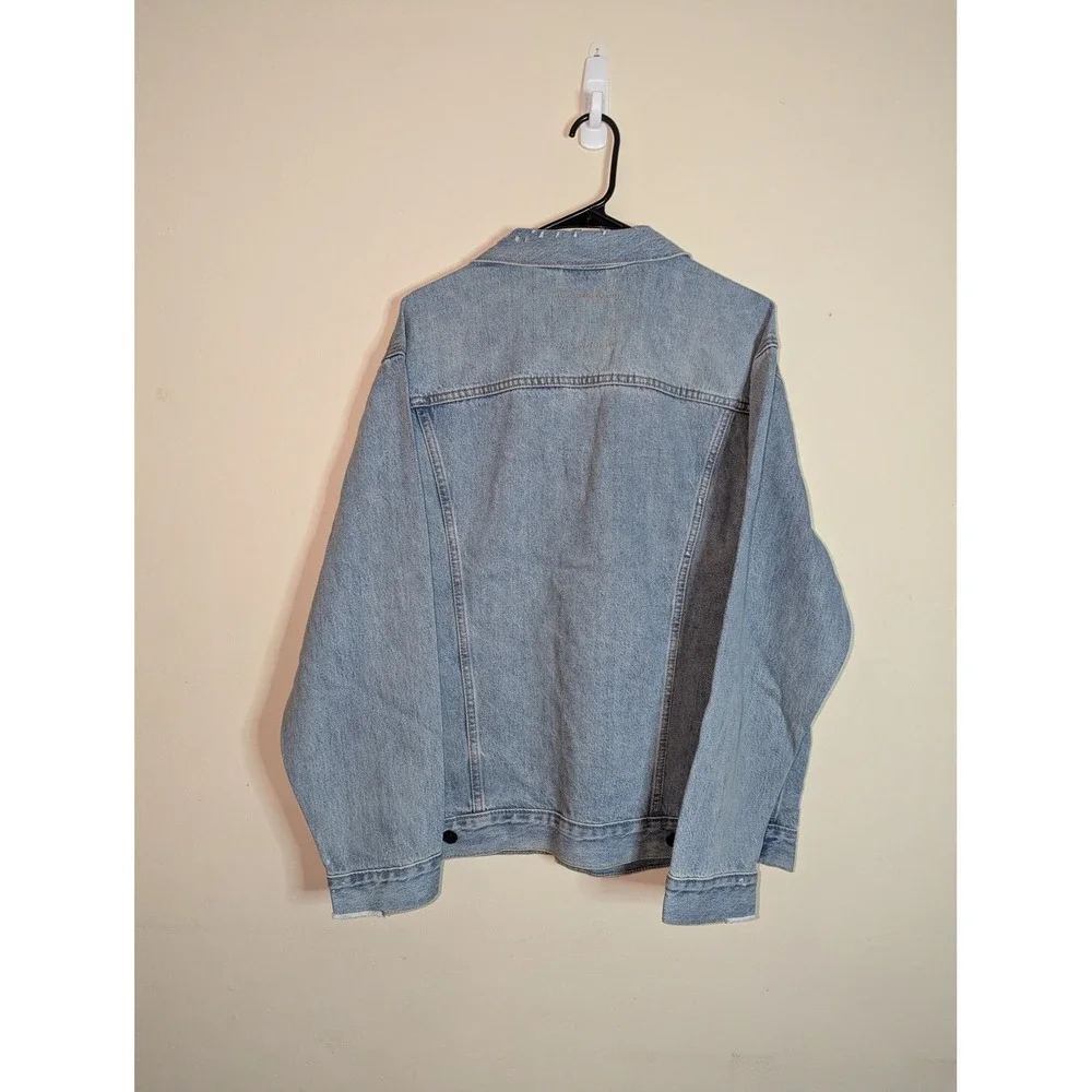 Levis Premium Relaxed Trucker Jacket Light Wash Denim Mens‎ Large A57820002 NEW